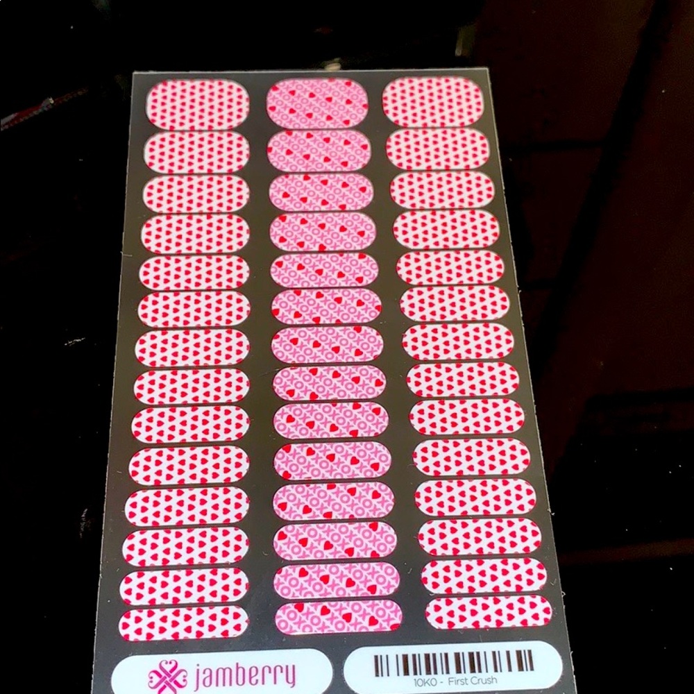 ❤️ FULL Sheet- Jamberry Nail Wraps- JUNIORS